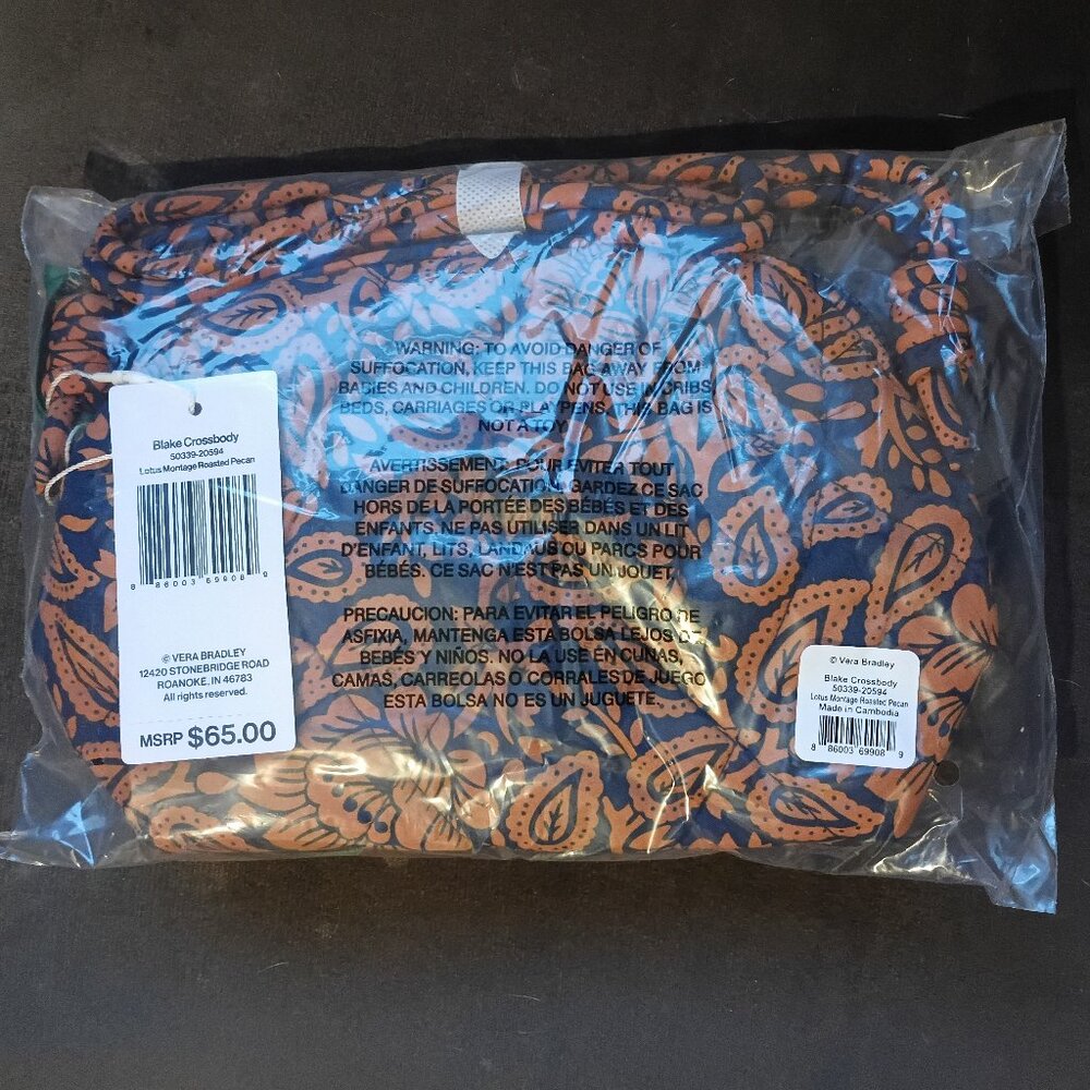 Vera Bradley Blake Featherweight Bag NWT - Picture 2 of 4